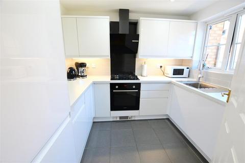 3 bedroom end of terrace house for sale, Daisy Drive, Hatfield Garden Village