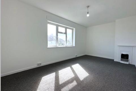 2 bedroom terraced house to rent, Hunters Square, Dagenham RM10