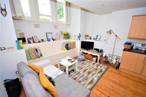 undefined, 27 Warwick Place, Leamington Spa