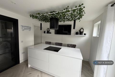 undefined, Needlers Way, Hull, HU5
