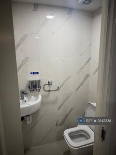 undefined, Purley, Purley, CR8