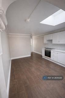 2 bedroom maisonette to rent, Sunny Gardens Road, London, NW4
