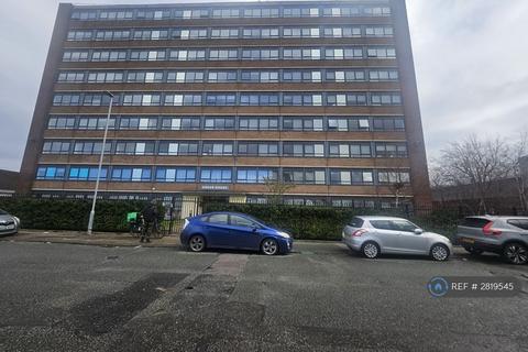 1 bedroom flat to rent, Grove House, Manchester, M16