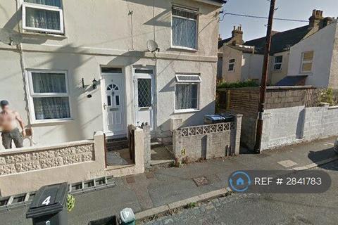 2 bedroom end of terrace house to rent, Lowther Road, Dover, CT17