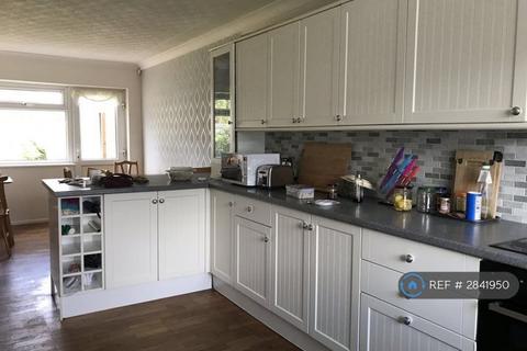 4 bedroom end of terrace house to rent, Beverley Way, Cambridge, CB2