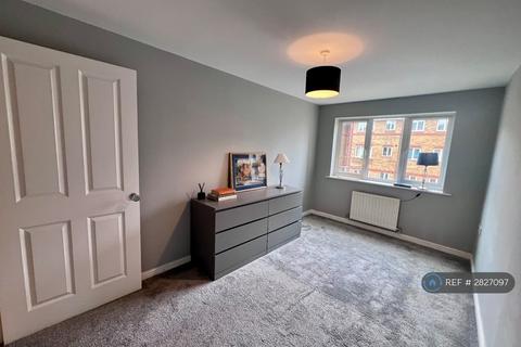 undefined, Luton, Luton, LU3