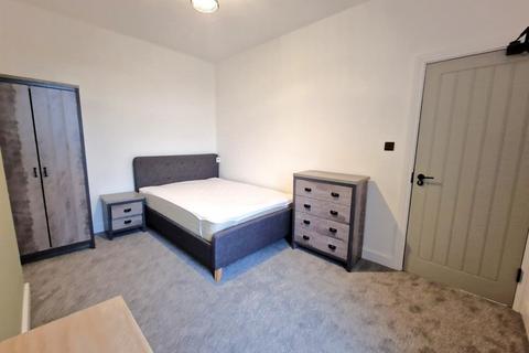 1 bedroom in a house share to rent, Florence Street, Newcastle ST5
