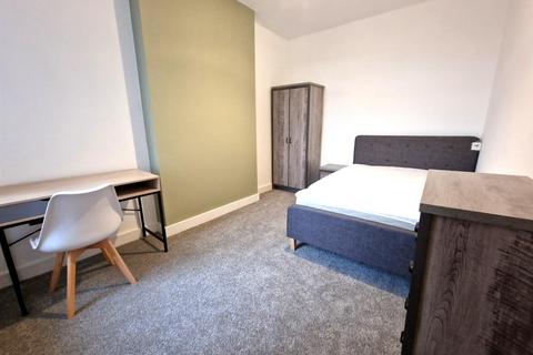 1 bedroom in a house share to rent, Florence Street, Newcastle ST5