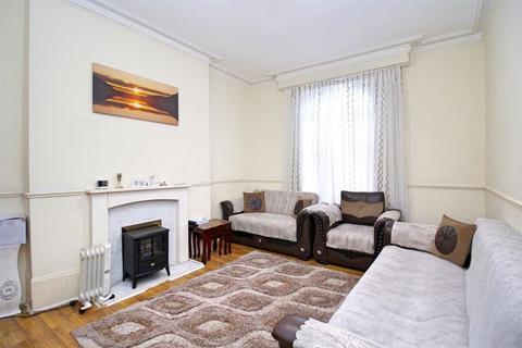 4 bedroom townhouse for sale, Hertford Road, London N9