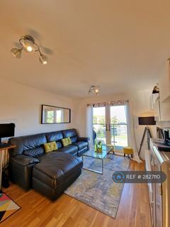 2 bedroom flat to rent, Admiral Drive, Stevenage, SG1