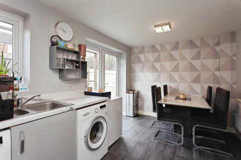 3 bedroom end of terrace house for sale, Skipper Close, East Leake, Loughborough, Nottinghamshire, LE12