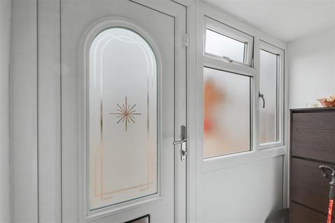 5 bedroom detached house for sale, Eskdale Drive, Nottingham