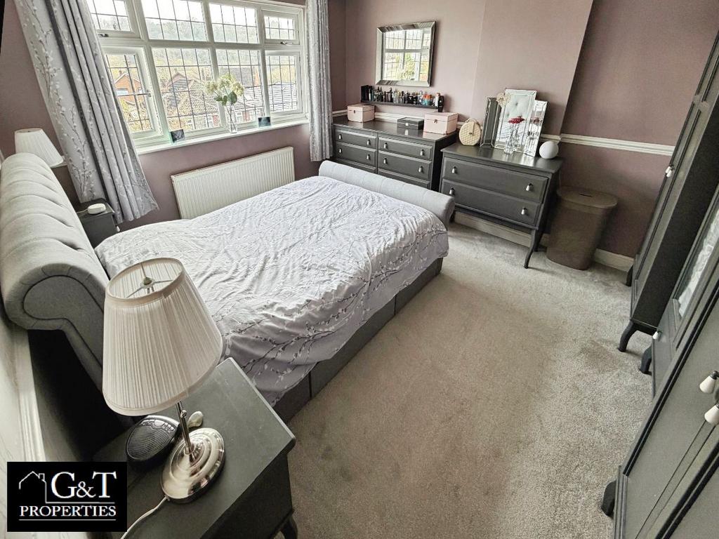 Second bedroom
