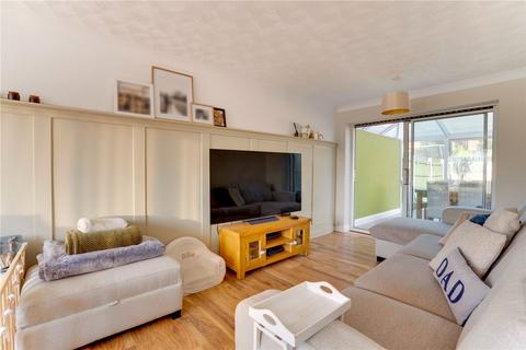 3 bedroom semi-detached house for sale, Tennyson Way, Kidderminster, DY10