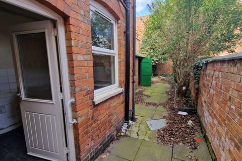 2 bedroom terraced house for sale, 88 Bonchurch Street, Leicester, LE3 5EE