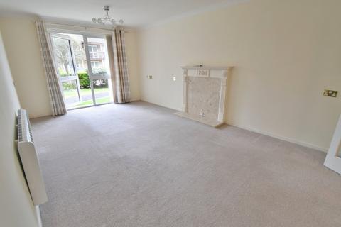 1 bedroom retirement property for sale, Fernlea Avenue, Ferndown, BH22