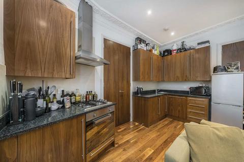 2 bedroom flat to rent, Castletown Road, London W14