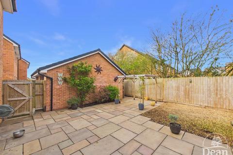 undefined, Snowdrop Crescent, Lydney GL15
