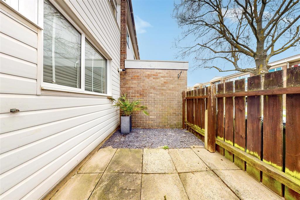57 Kidbrooke Park Close - h6y9y SPq2cpsfr ZUCGwp.jpg