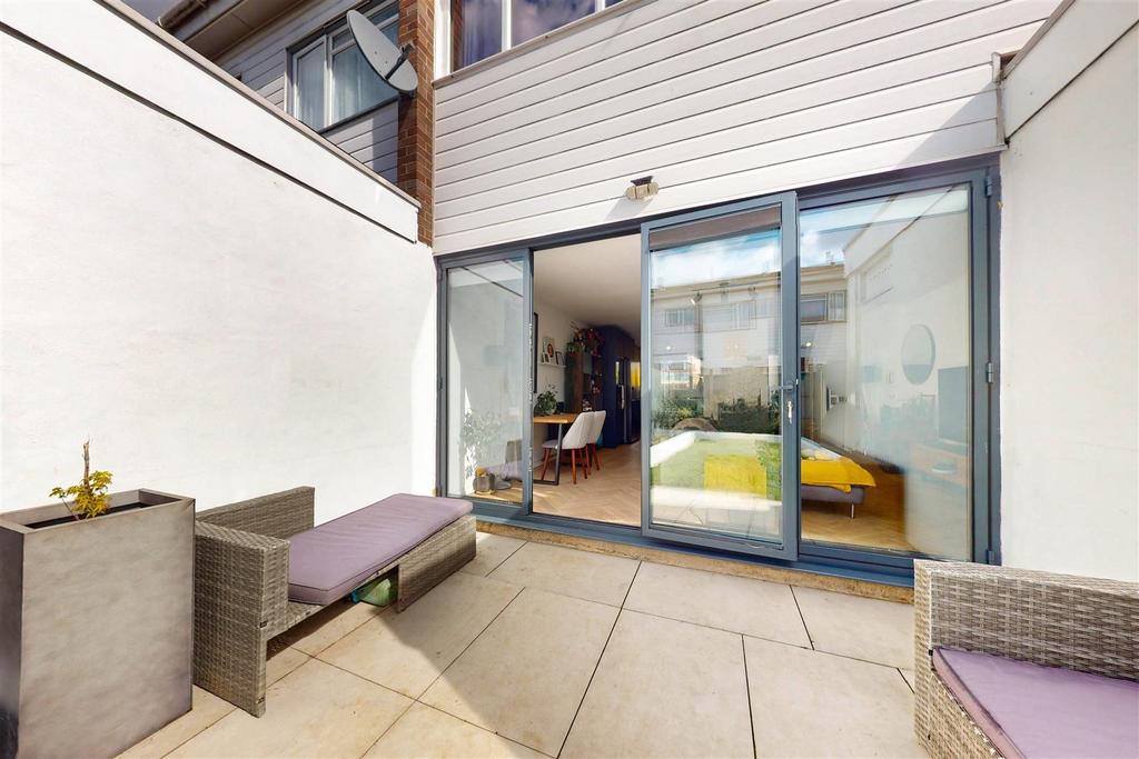 57 Kidbrooke Park Close - Aoa AAHi HDKm Ybk Ckvc Ut.jpg