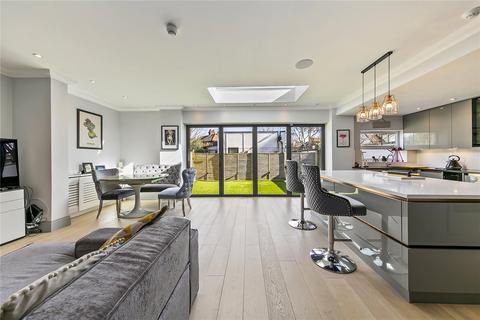 4 bedroom semi-detached house for sale, Marksbury Avenue, Kew, Surrey, TW9