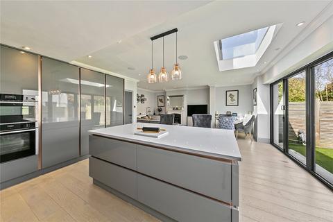 4 bedroom semi-detached house for sale, Marksbury Avenue, Kew, Surrey, TW9
