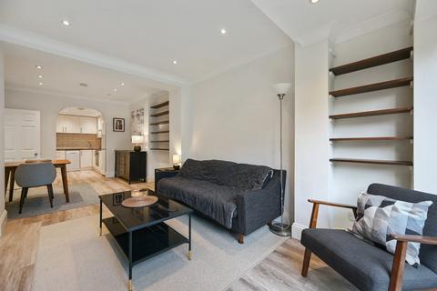 2 bedroom maisonette for sale, Oakley Square, London, NW1