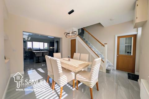 3 bedroom end of terrace house for sale, Greenfield Terrace, Abercynon