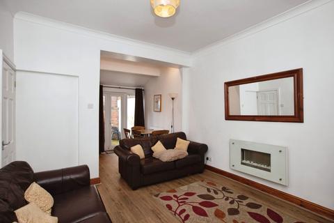 4 bedroom terraced house for sale, Ashton Street, Ashton-On-Ribble, Preston, PR2