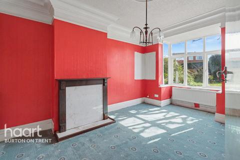 4 bedroom semi-detached house for sale, Wheatley Lane, Burton-On-Trent
