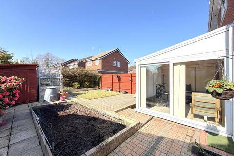 undefined, Makepeace Avenue, Warwick