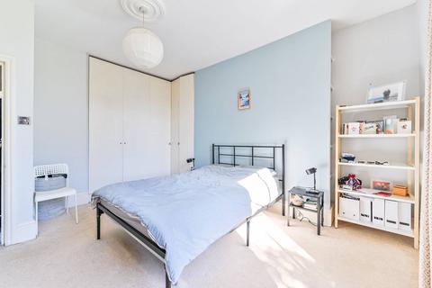 2 bedroom flat for sale, Albion Road, N16, Stoke Newington, London, N16
