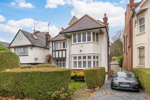 4 bedroom flat to rent, Teignmouth Road, NW2, Mapesbury Estate, London, NW2