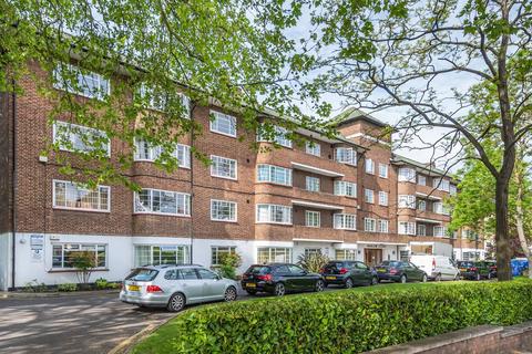 3 bedroom flat to rent, Willesden Lane, Cricklewood, London, NW6