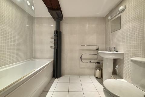 2 bedroom apartment for sale, Jacksons Warehouse, Tariff Street, Manchester