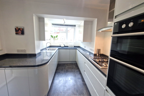 3 bedroom semi-detached house for sale, Chichester Close, Exmouth, EX8 2JU