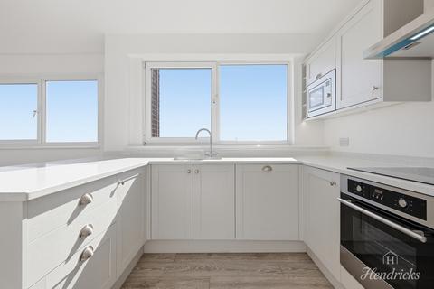 undefined, Broadway West, Leigh-on-sea, SS9 2