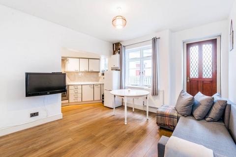 1 bedroom flat for sale, Fairbairn Hall, Plaistow, London, E13