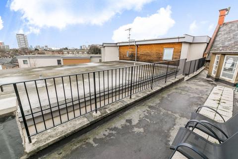 1 bedroom flat for sale, Fairbairn Hall, Plaistow, London, E13