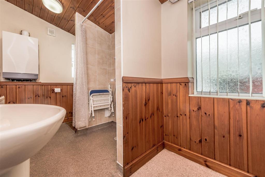 Wet room / WC: