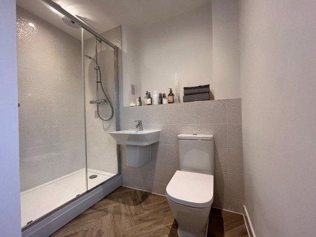 Ensuite