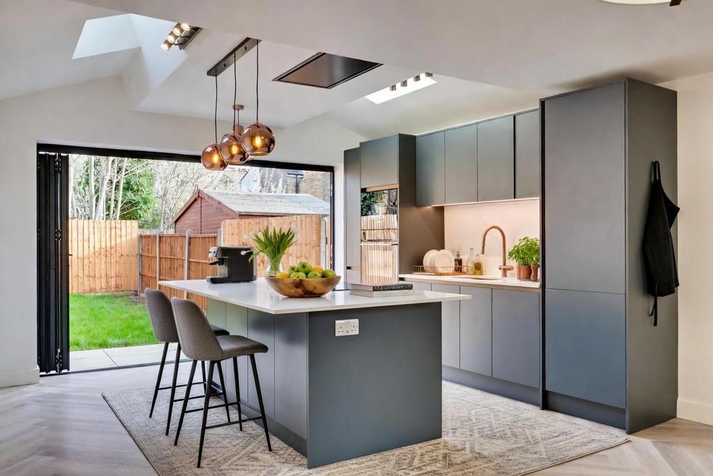 Kitchen .jpg