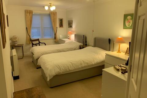 undefined, Epsom Road, Leatherhead KT22