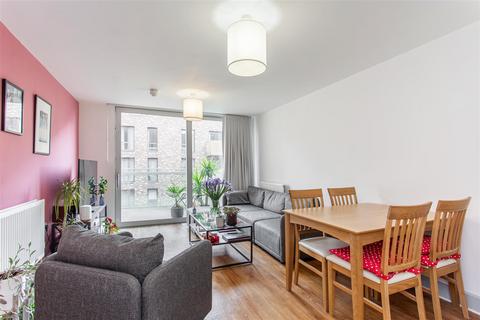 2 bedroom flat for sale, Nelson Walk, Mile End, E3