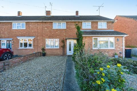 3 bedroom terraced house for sale, Highfield Road, Leighton Buzzard