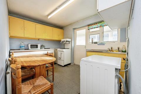 3 bedroom terraced house for sale, Highfield Road, Leighton Buzzard