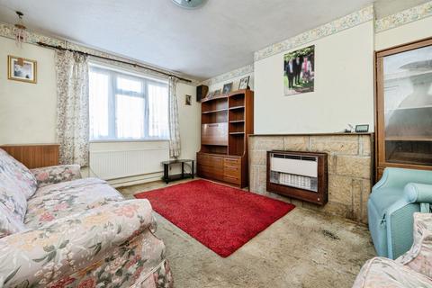 3 bedroom terraced house for sale, Highfield Road, Leighton Buzzard