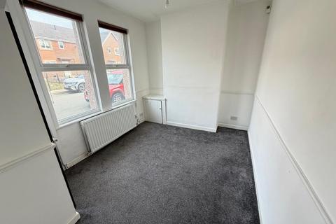 2 bedroom terraced house to rent, Falconer Street, Bootle, L20