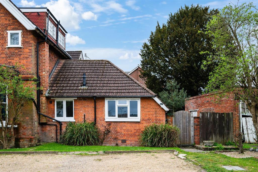 SUMMERLEIGH, FLAT (12).jpg