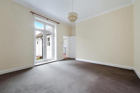 undefined, Station Rd, Surrey RH1